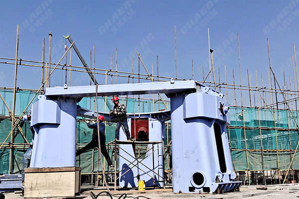 寧夏年產30萬噸礦渣立磨項目安裝現場