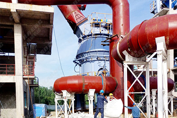 山東年產30萬噸礦粉線項目安裝現場