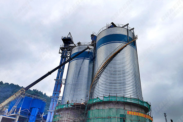 吉林年產30萬噸礦粉線項目安裝調試現場