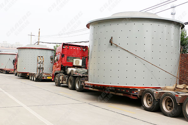 上海球磨機項目筒體發貨 上海球磨機項目筒體發貨