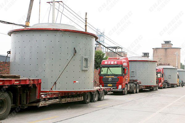 上海球磨機項目筒體發貨 上海球磨機項目筒體發貨